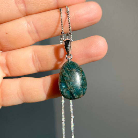 Collana Apatite